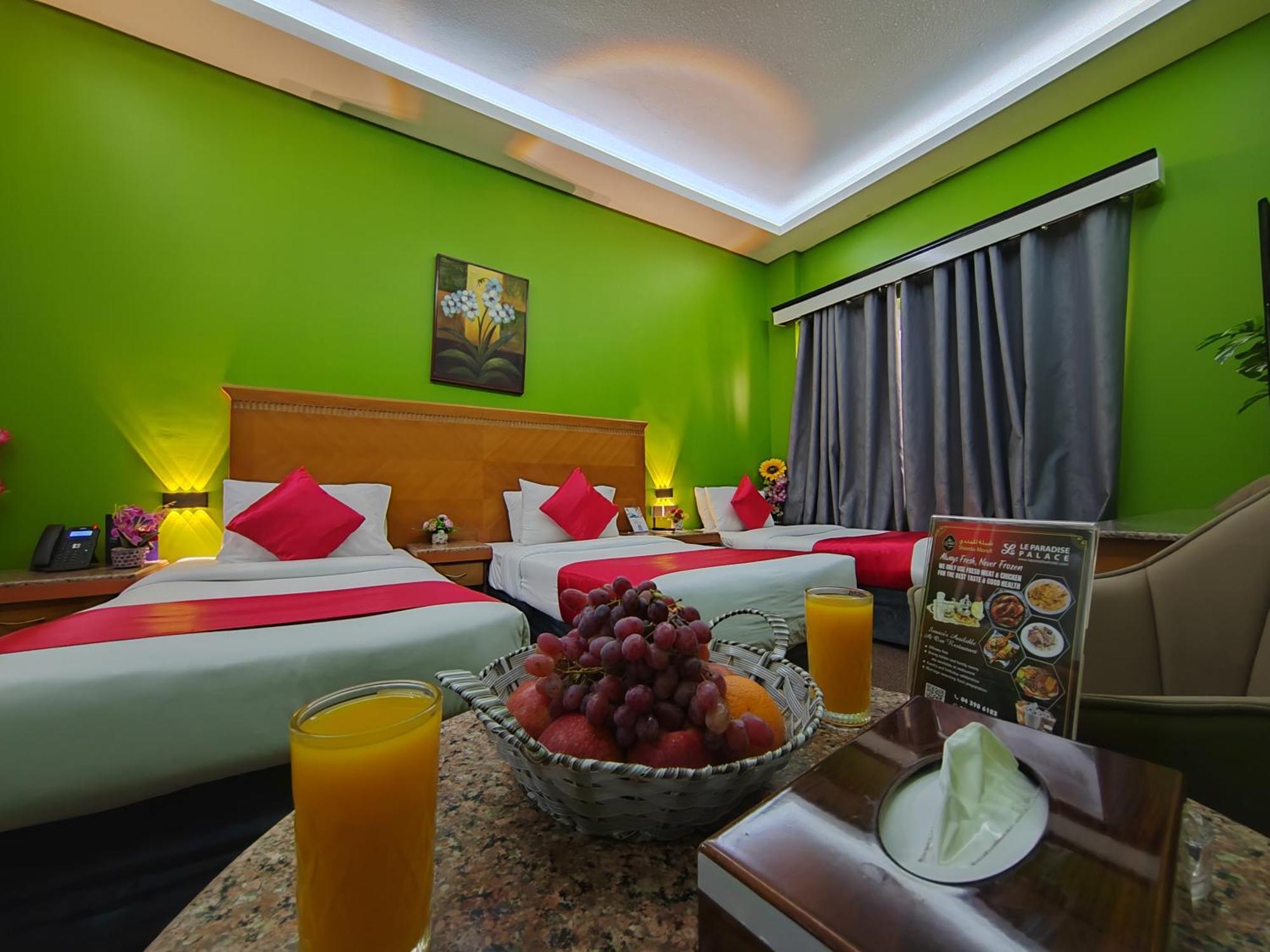 Le Paradise Palace Hotel Dubai Exterior photo